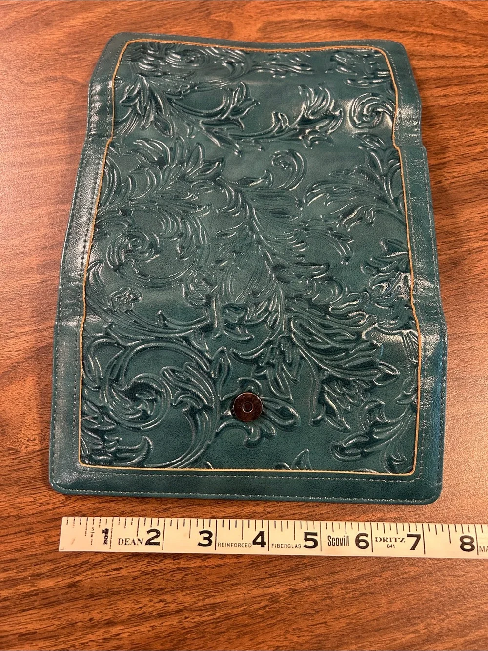 Women's Embossed Leather Card & Key Holder in Teal